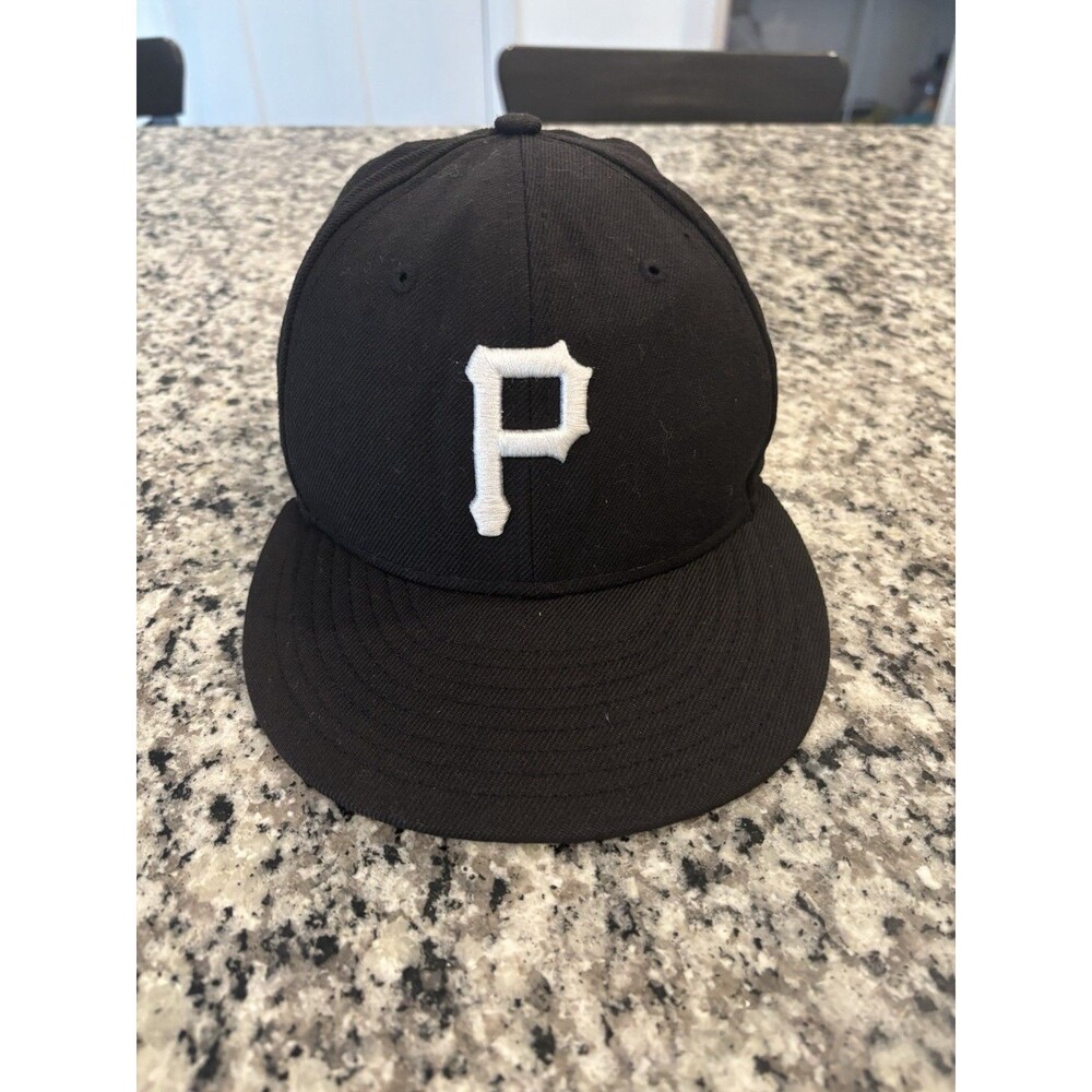 Pittsburgh Pirates Hat Sz 7 New Era 59Fifty All Black White "P" Logo